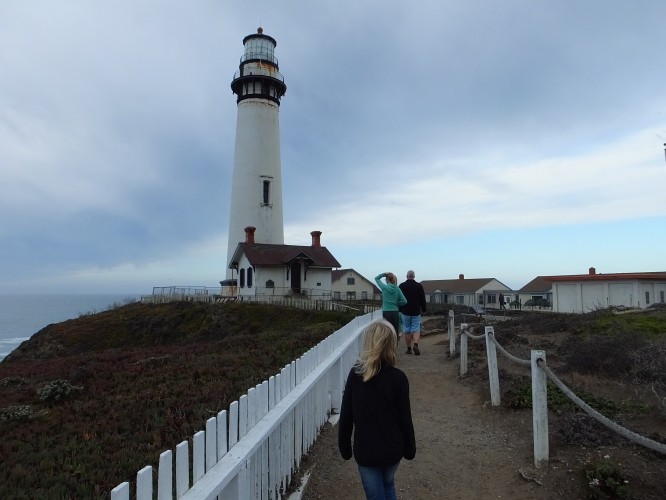 Highway 1, Pigeon Point Lighthouse 24-25/10-15. Vandrarhem och sevärdhet